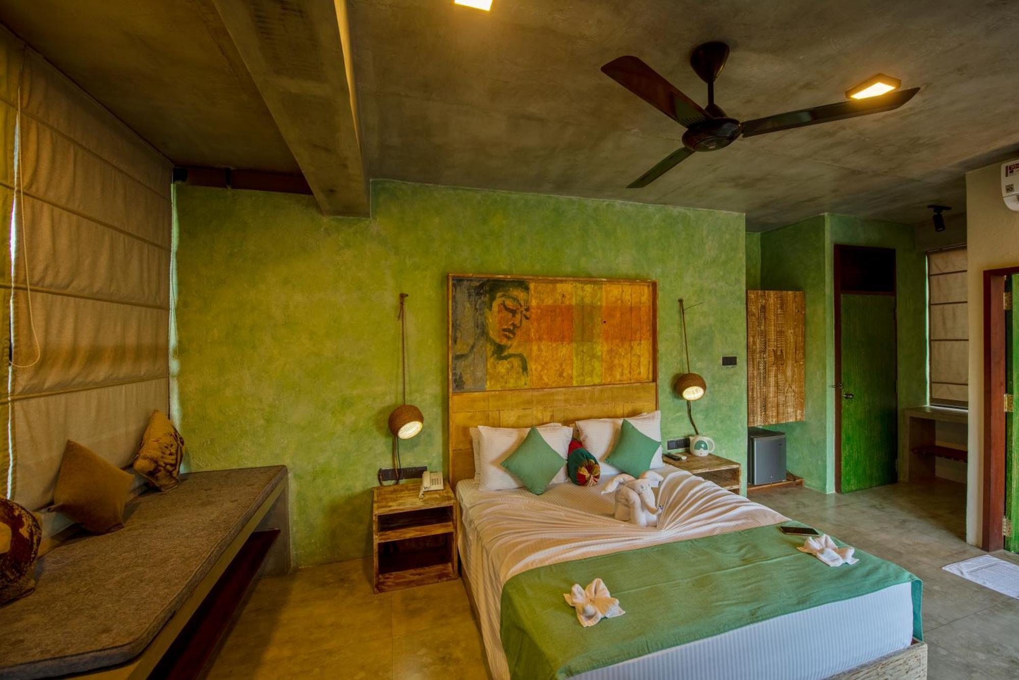 White Moon Resort Gampaha Extérieur photo